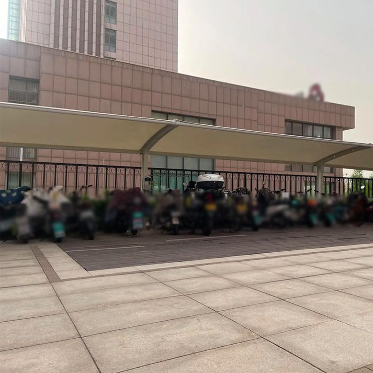 左贡县膜结构电动车棚